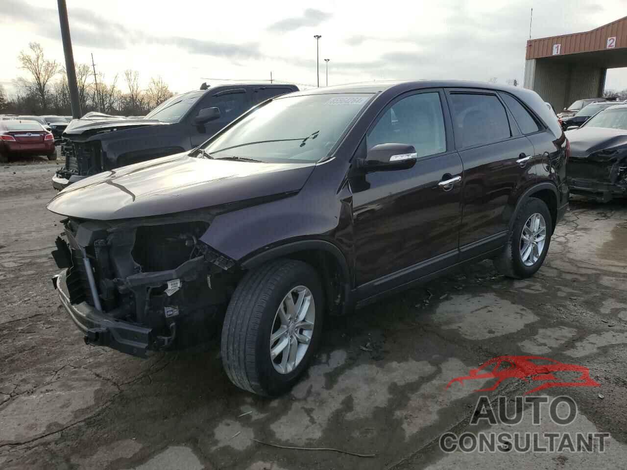 KIA SORENTO 2014 - 5XYKT3A6XEG537139