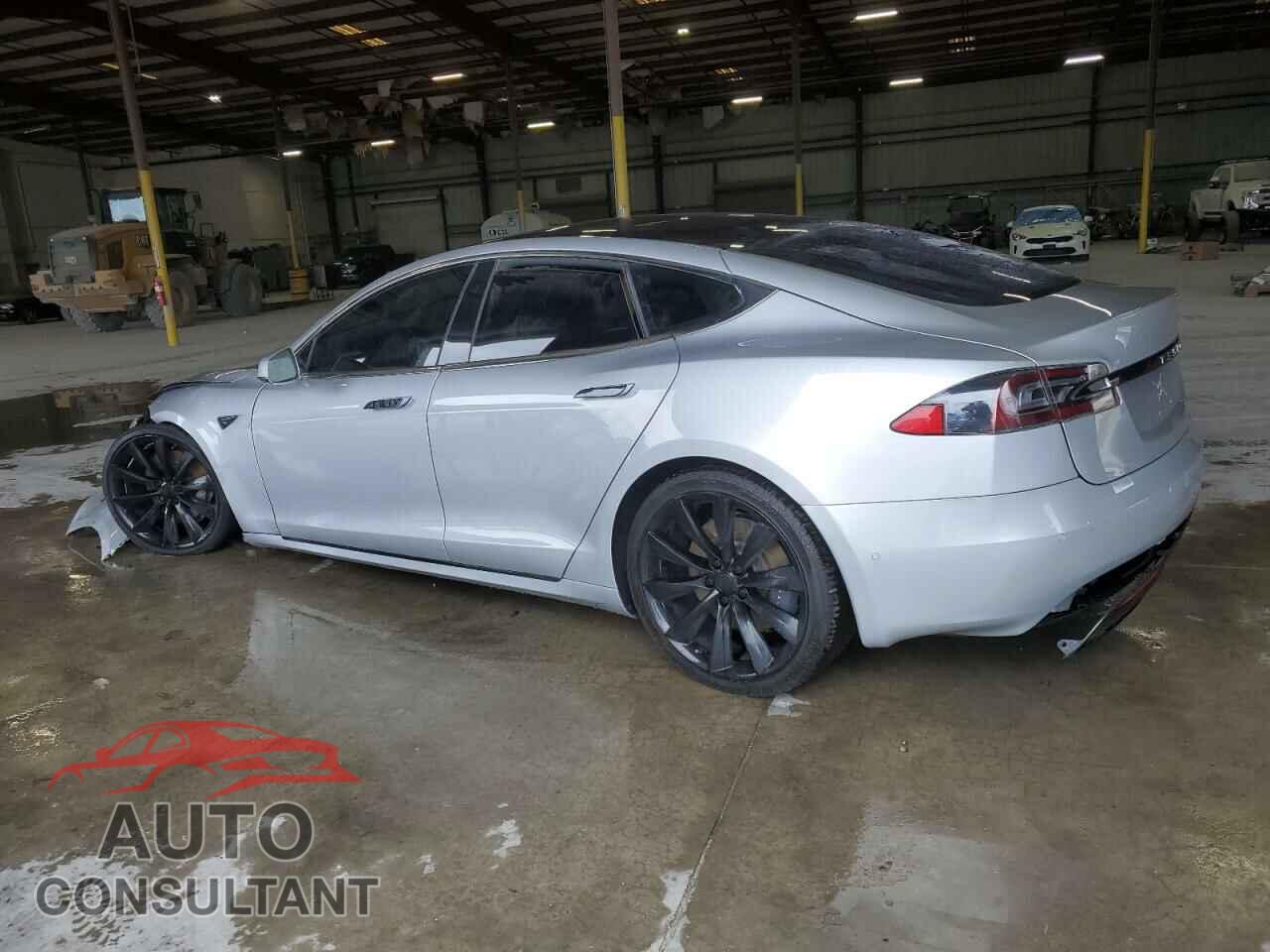 TESLA MODEL S 2017 - 5YJSA1E17HF210539