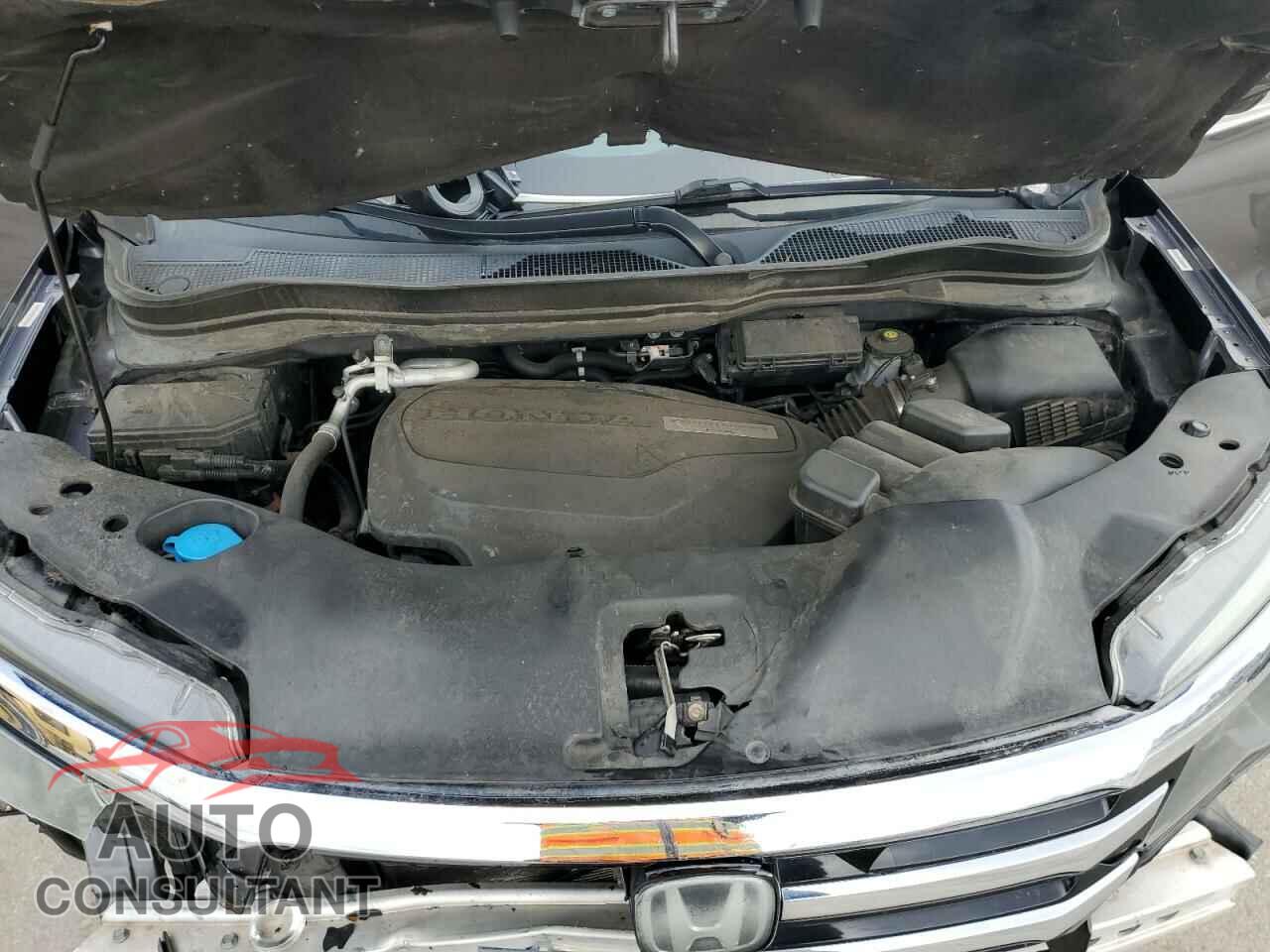 HONDA PILOT 2017 - 5FNYF6H91HB059675