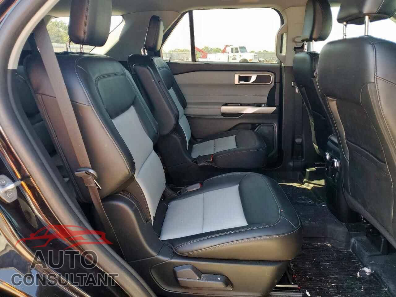 FORD EXPLORER 2023 - 1FMSK7DH0PGB52479