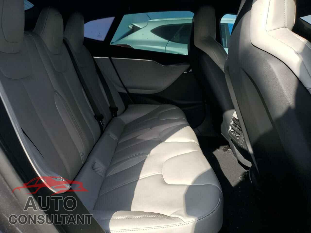 TESLA MODEL S 2016 - 5YJSA1E23GF149519
