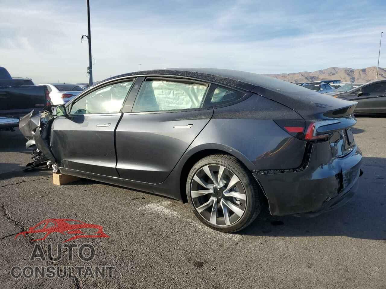 TESLA MODEL 3 2024 - 5YJ3E1EA6RF868668