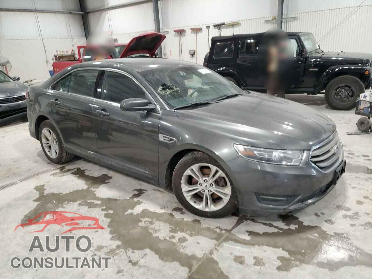 FORD TAURUS 2015 - 1FAHP2H88FG192584