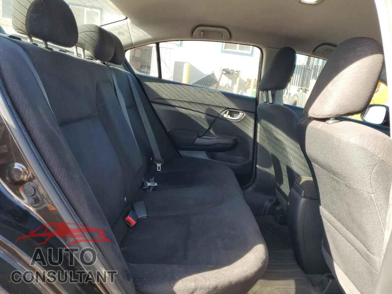 HONDA CIVIC 2013 - 2HGFB2F57DH552360