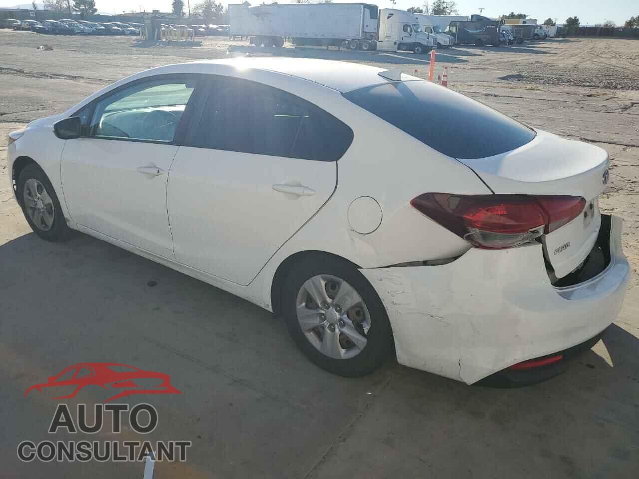KIA FORTE 2017 - 3KPFK4A76HE140385