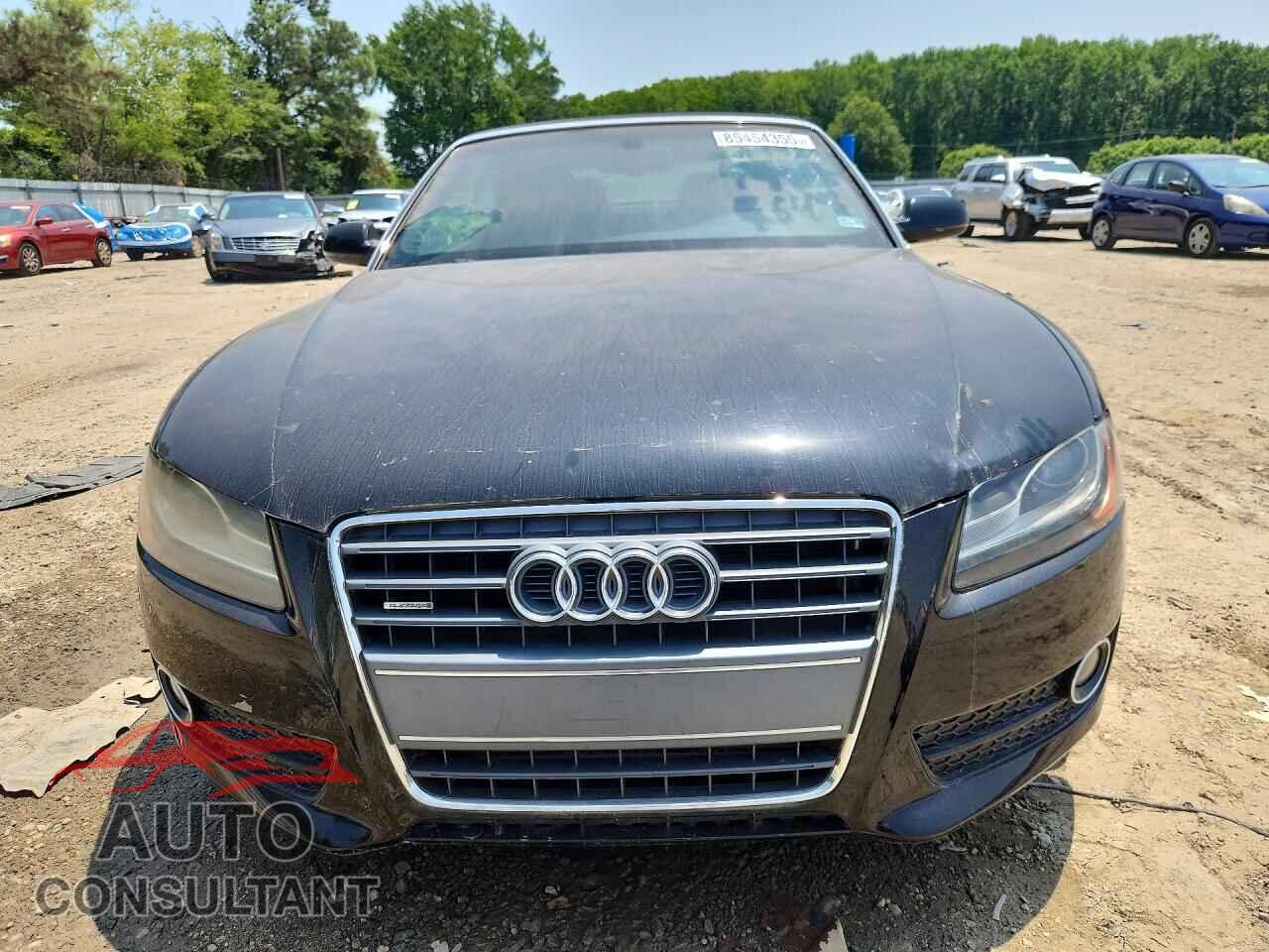 AUDI A5 2012 - WAULFAFH2CN000455