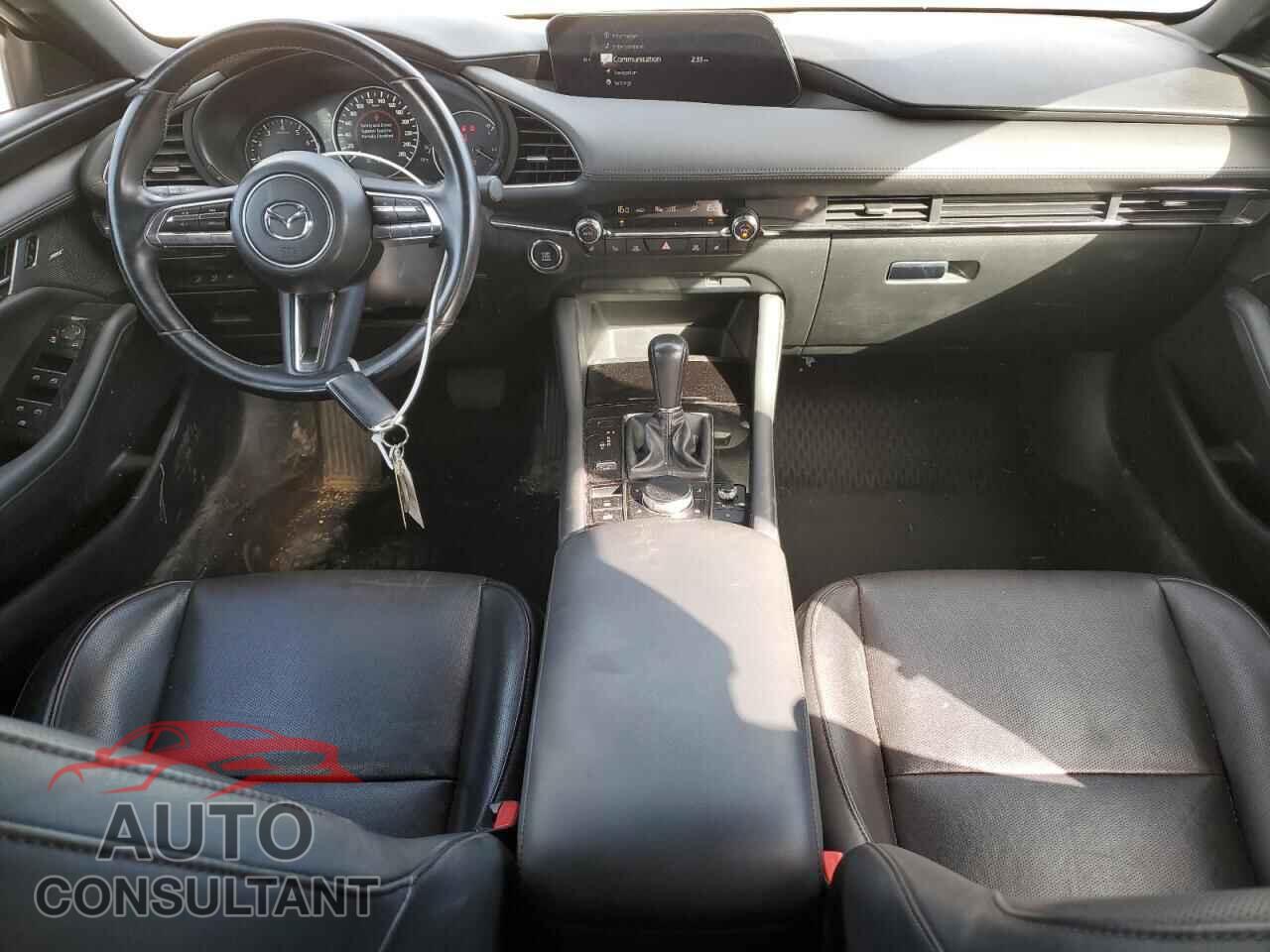 MAZDA 3 2020 - JM1BPBMM6L1150223