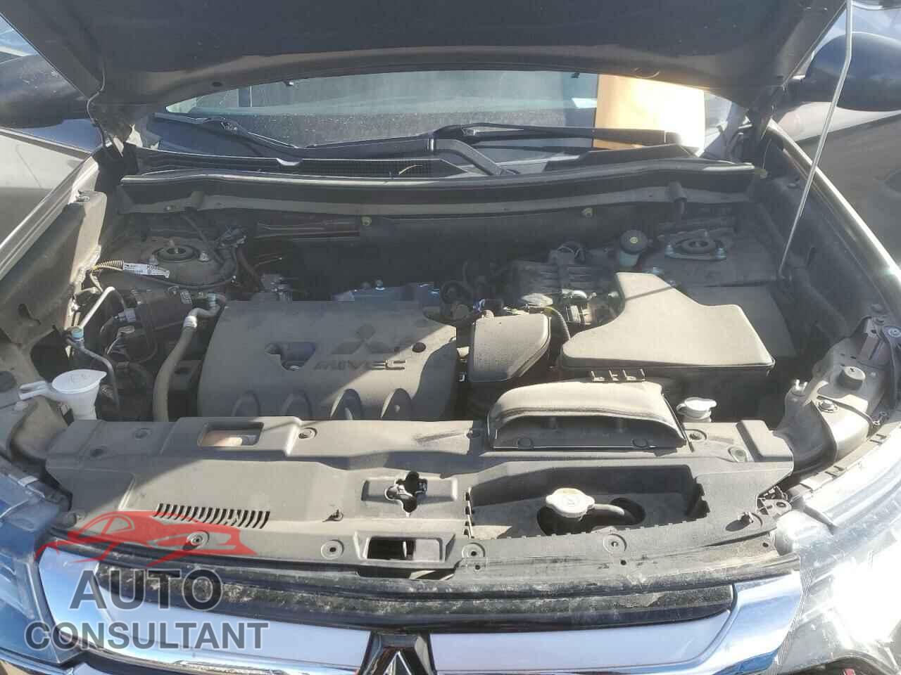 MITSUBISHI OUTLANDER 2017 - JA4AD2A35HZ041237