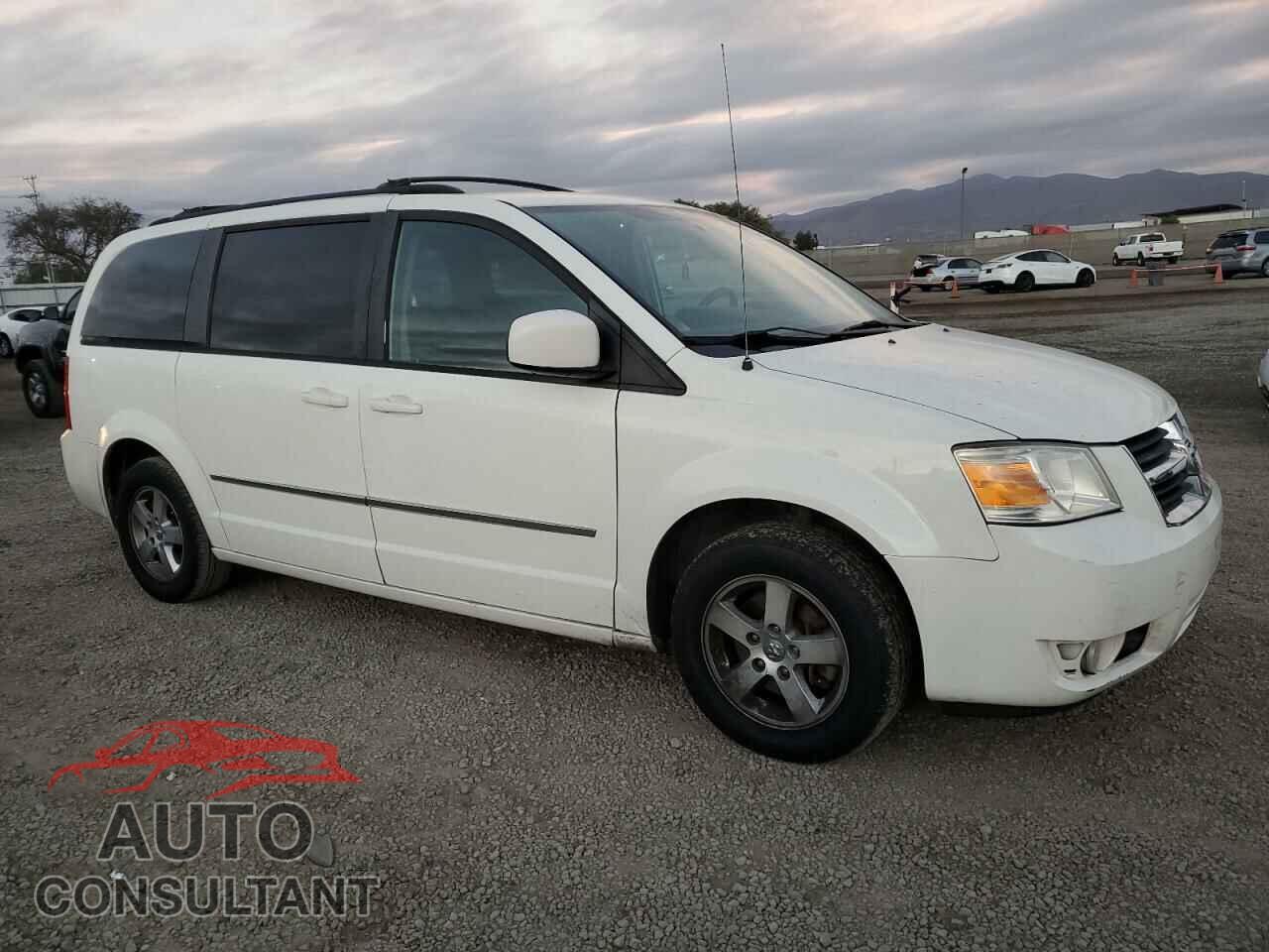 DODGE CARAVAN 2010 - 2D4RN5D13AR484233