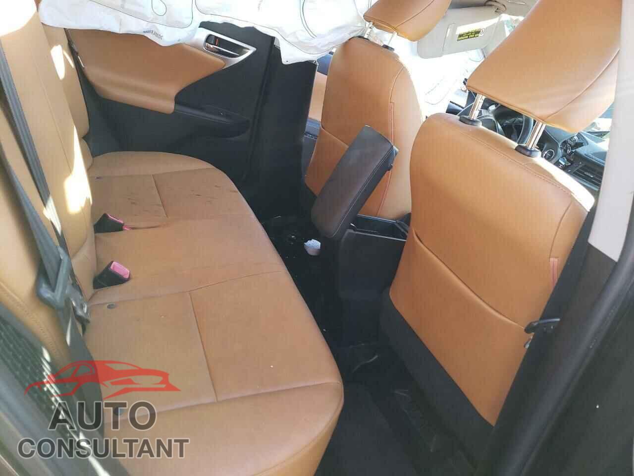 LEXUS CT 200 2011 - JTHKD5BH3B2018334
