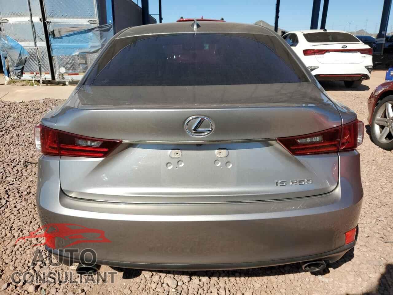 LEXUS IS 2014 - JTHBF1D23E5030014