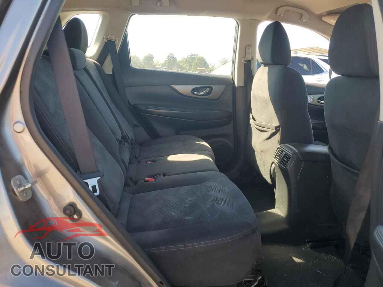 NISSAN ROGUE 2015 - KNMAT2MT1FP510725