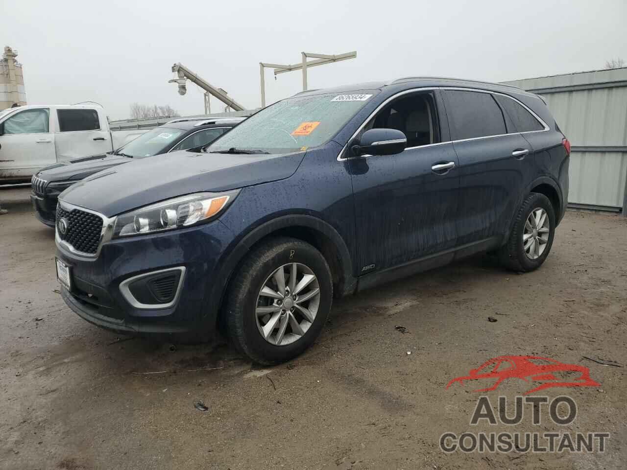 KIA SORENTO 2018 - 5XYPGDA35JG424912