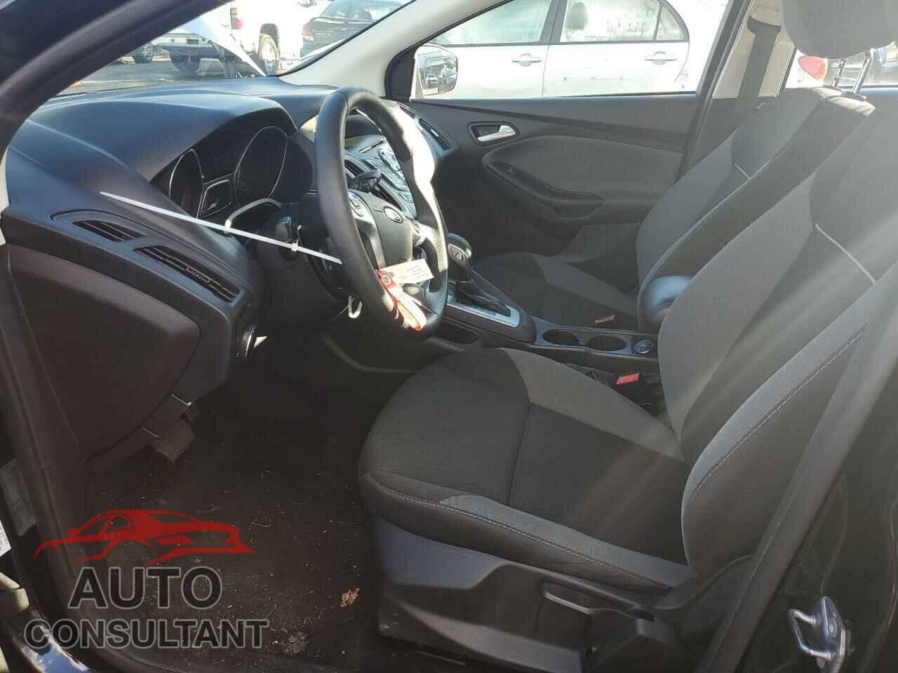 FORD FOCUS 2014 - 1FADP3F23EL434920