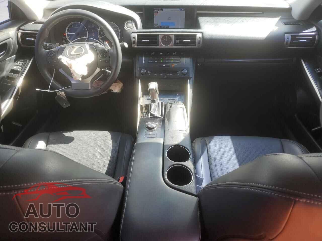 LEXUS IS 2014 - JTHBF1D20E5011887