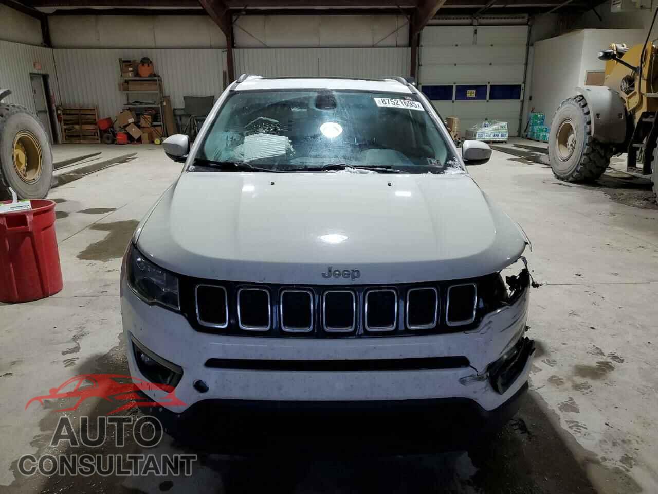 JEEP COMPASS 2018 - 3C4NJDBB9JT100143