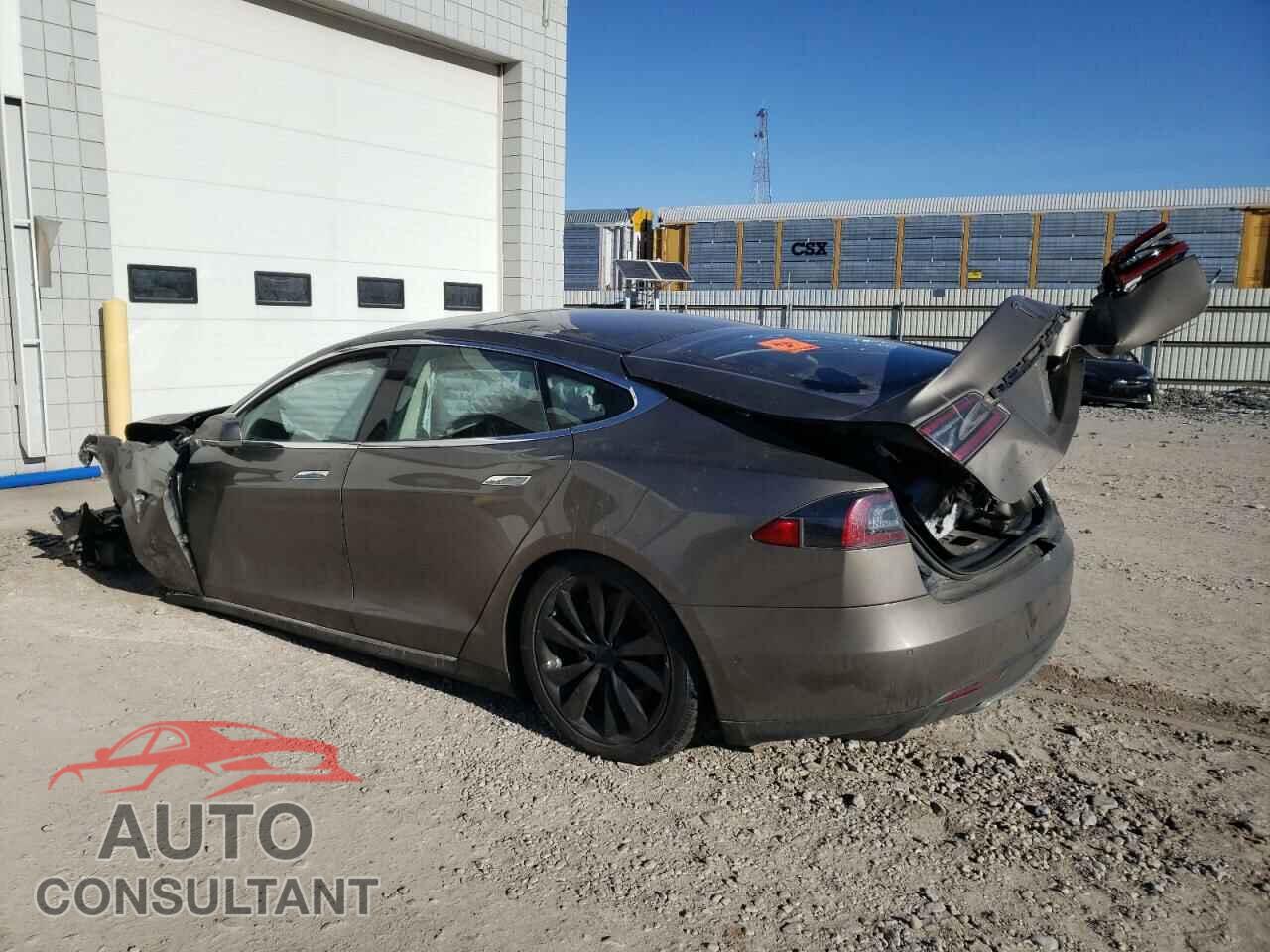 TESLA MODEL S 2015 - 5YJSA1E23FF109567