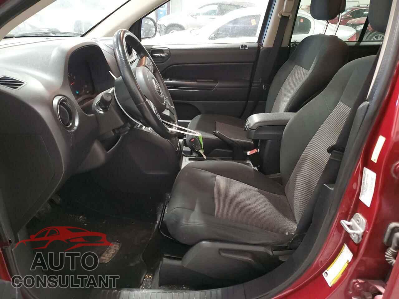 JEEP COMPASS 2011 - 1J4NF1FB3BD136129