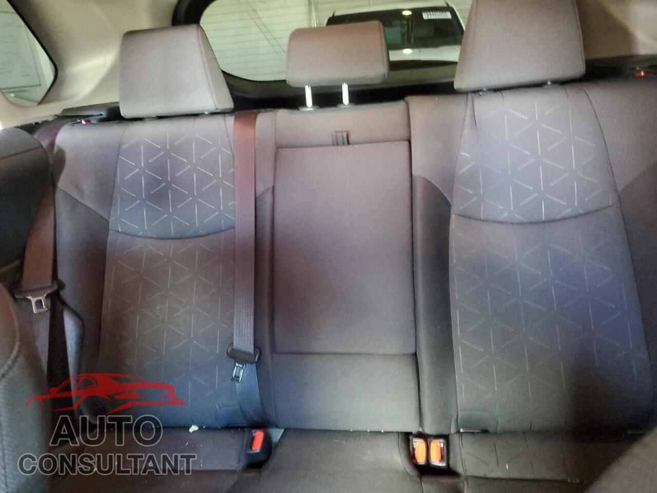 TOYOTA RAV4 2019 - JTMP1RFV6KD035236