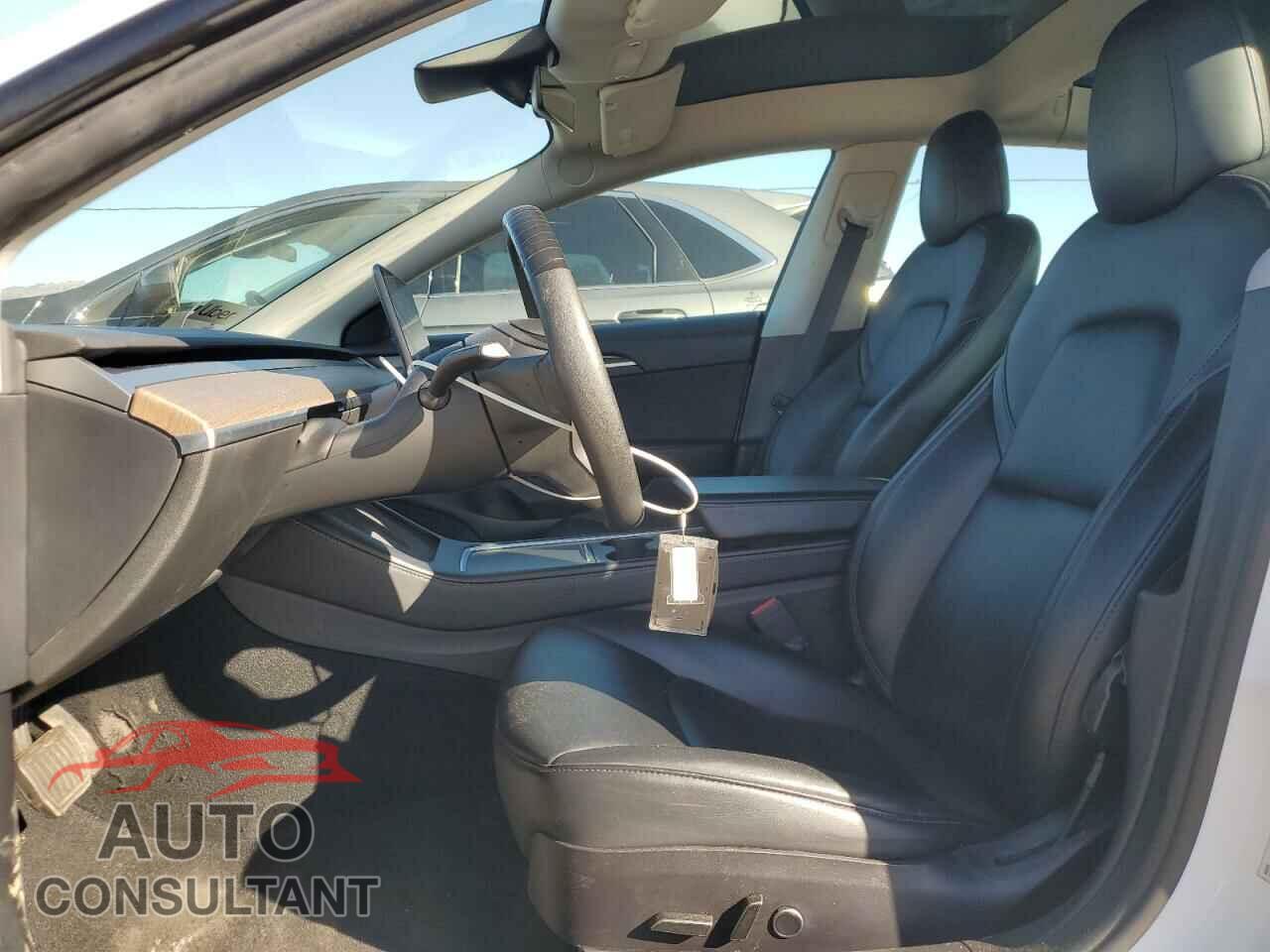 TESLA MODEL 3 2022 - 5YJ3E1EA3NF190164