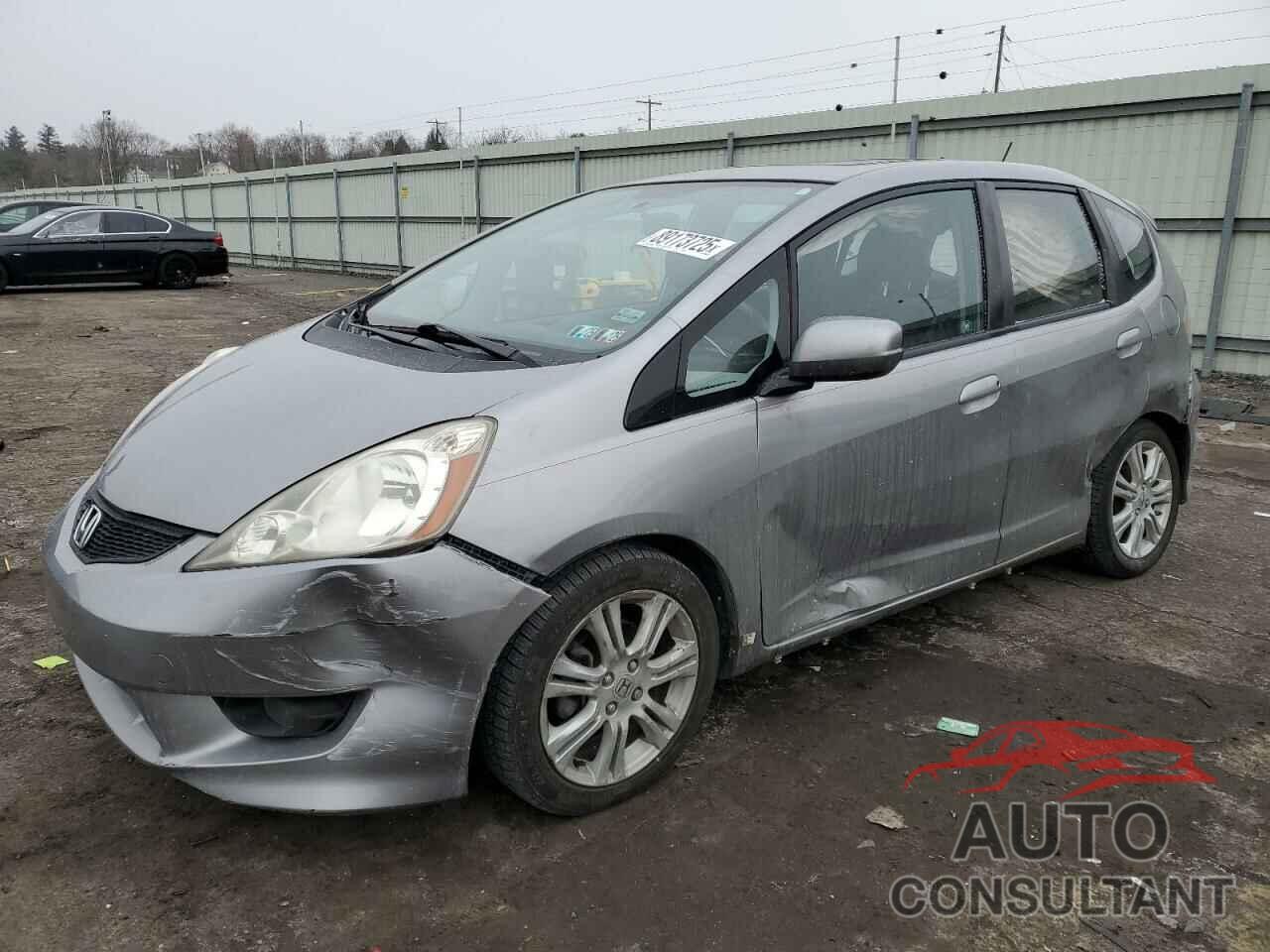 HONDA FIT 2010 - JHMGE8H41AC011125