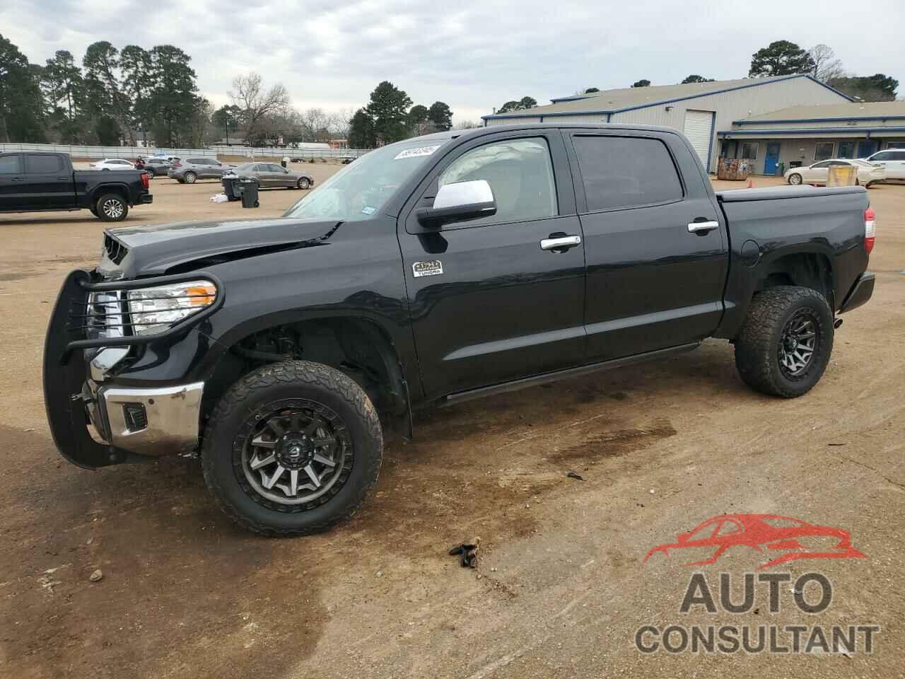 TOYOTA TUNDRA 2017 - 5TFAW5F18HX668583