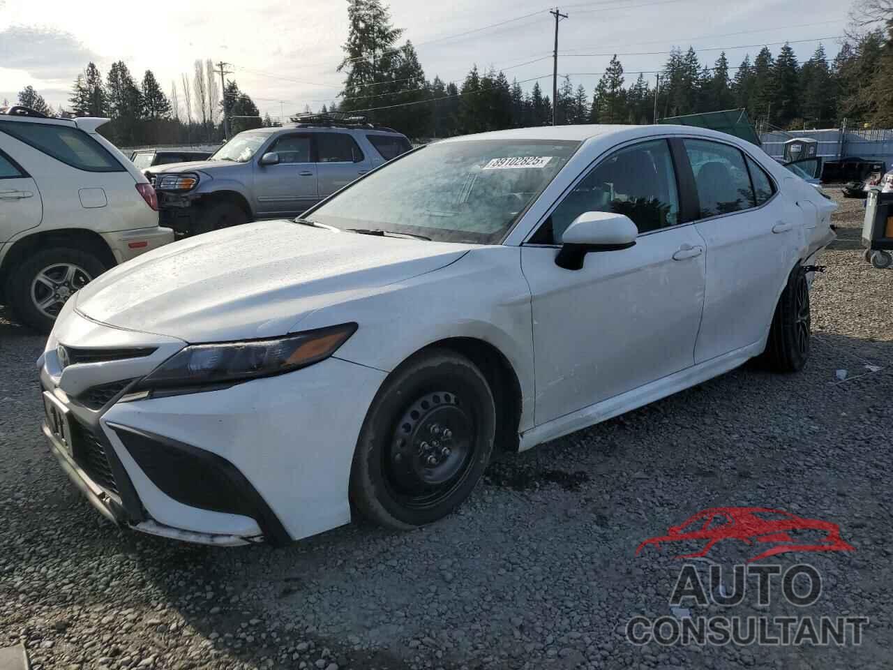 TOYOTA CAMRY 2021 - 4T1G11AK3MU448874