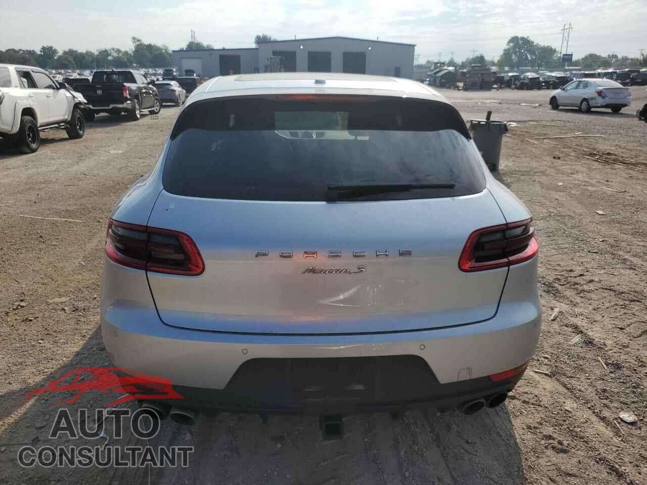 PORSCHE MACAN 2015 - WP1AB2A52FLB44594