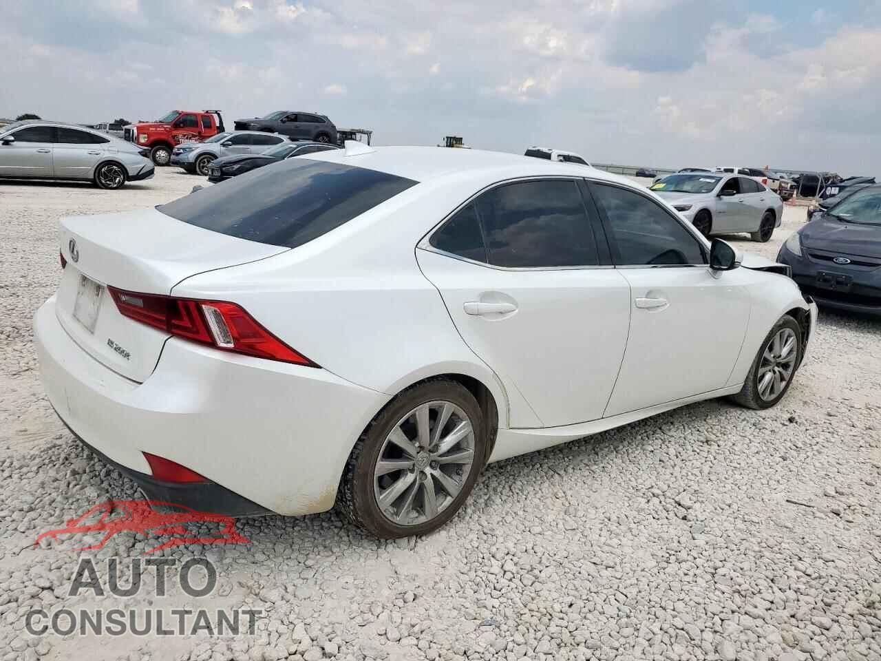 LEXUS IS 2016 - JTHBA1D24G5005589