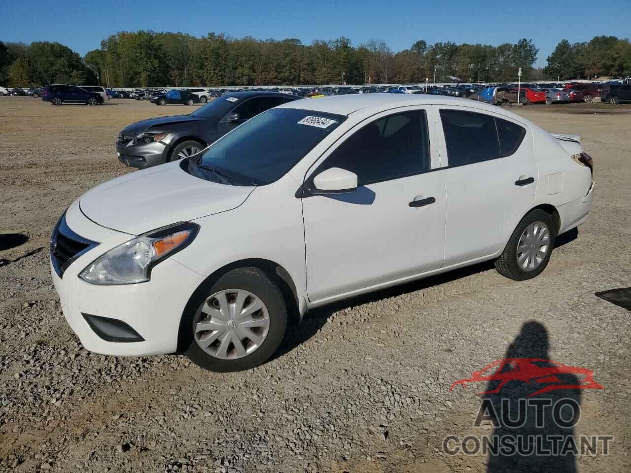 NISSAN VERSA 2018 - 3N1CN7AP3JL806750