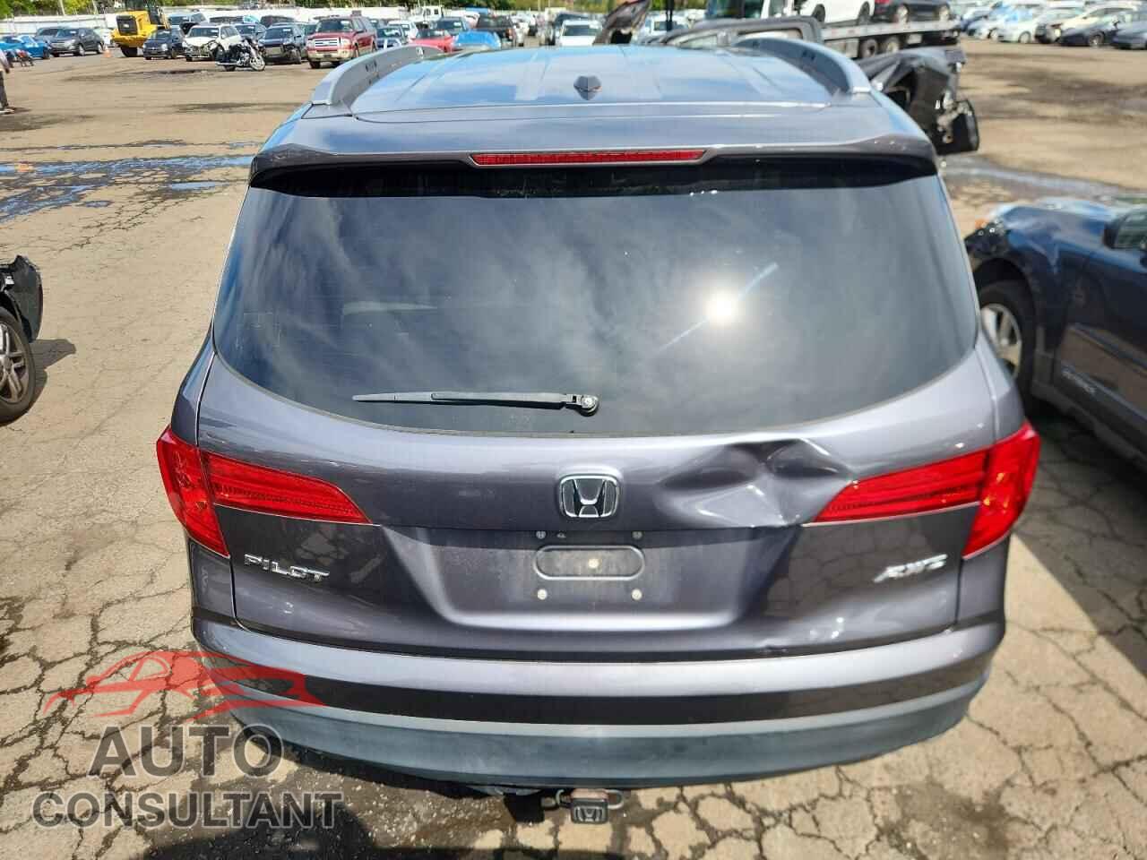 HONDA PILOT 2017 - 5FNYF6H52HB042820