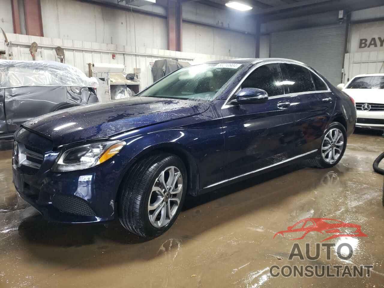 MERCEDES-BENZ C-CLASS 2018 - 55SWF4KB2JU252185