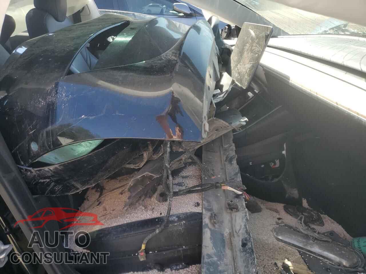 TESLA MODEL 3 2020 - 5YJ3E1EB2LF626556