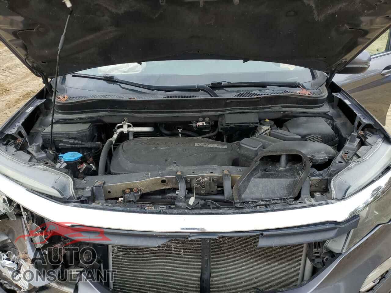 HONDA PILOT 2017 - 5FNYF6H88HB070938
