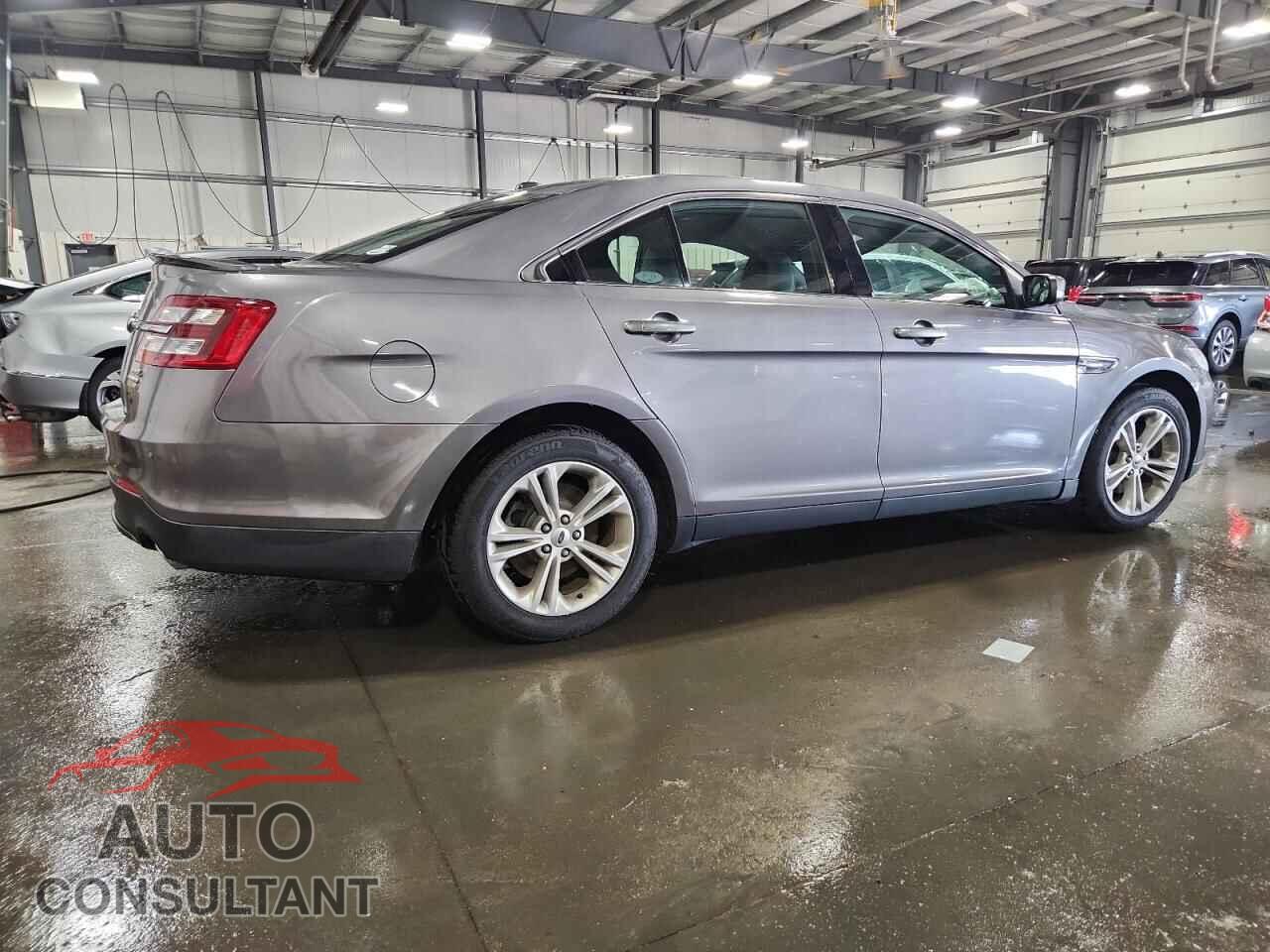 FORD TAURUS 2013 - 1FAHP2E86DG192875