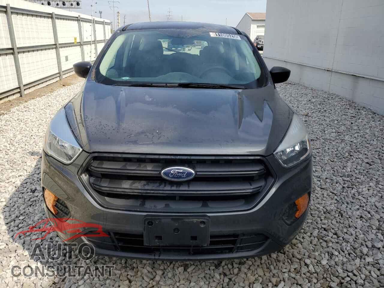 FORD ESCAPE 2017 - 1FMCU0F78HUB98901