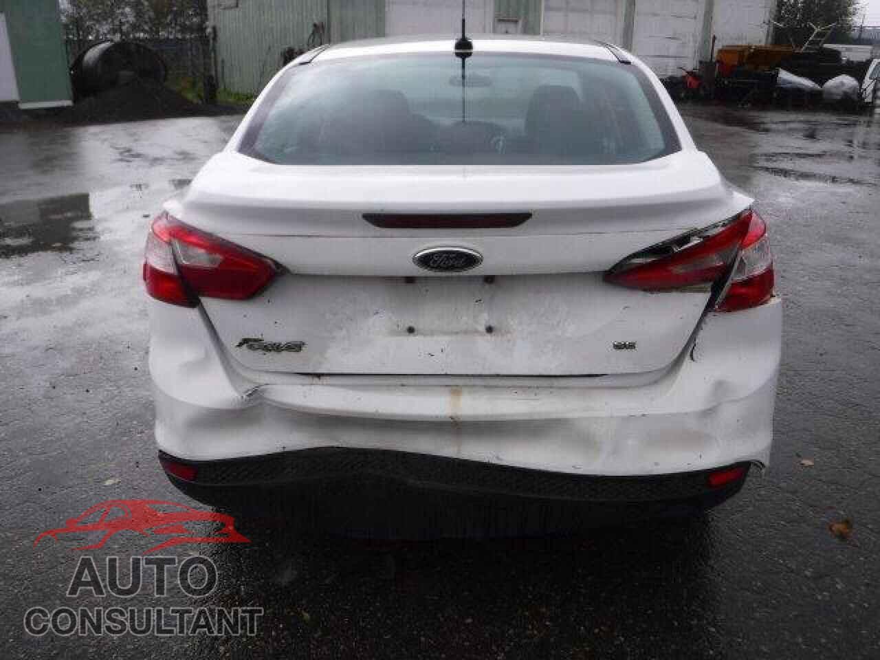 FORD FOCUS 2014 - 1FADP3F22EL321816