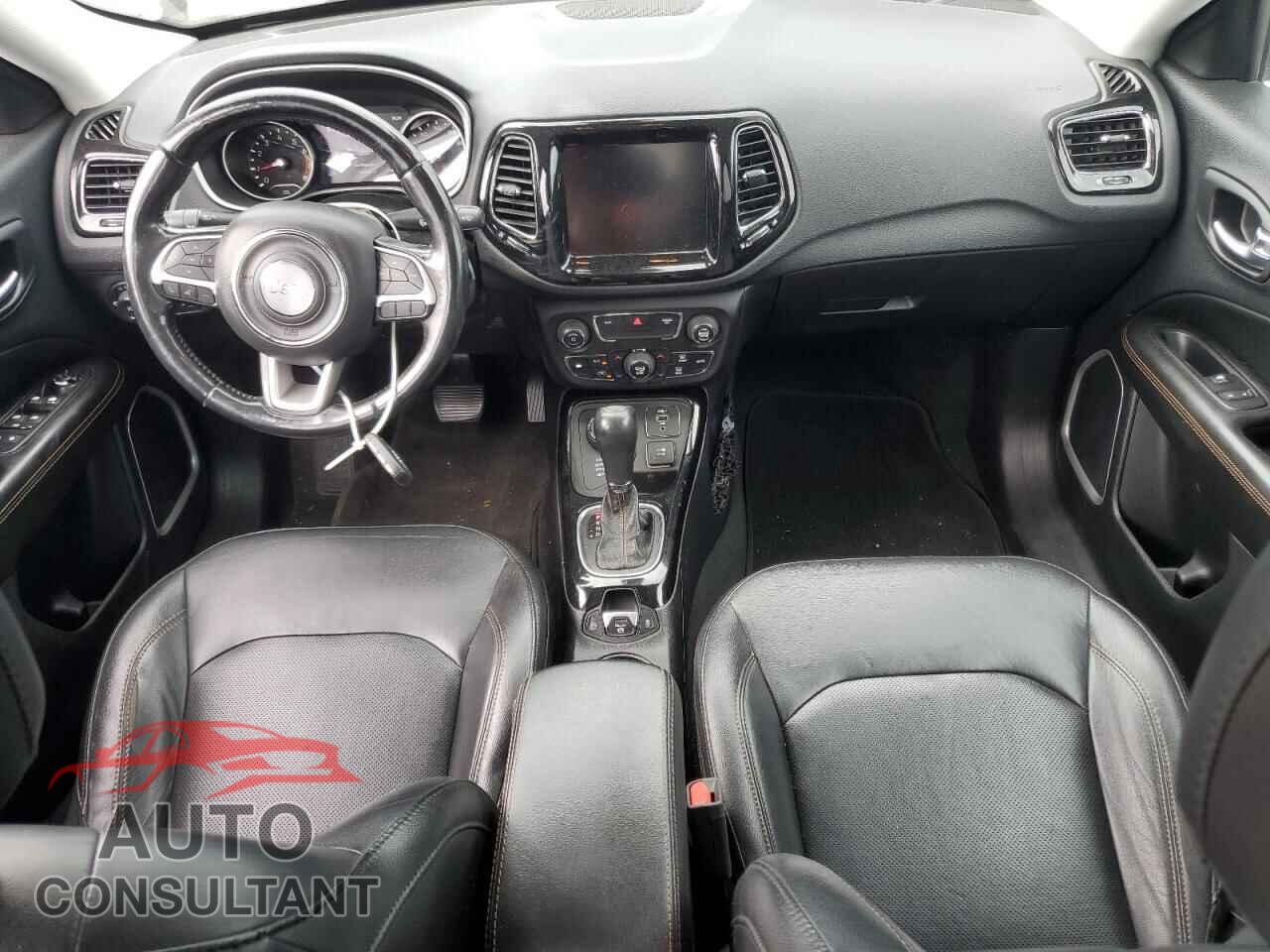 JEEP COMPASS 2019 - 3C4NJDCB0KT650007