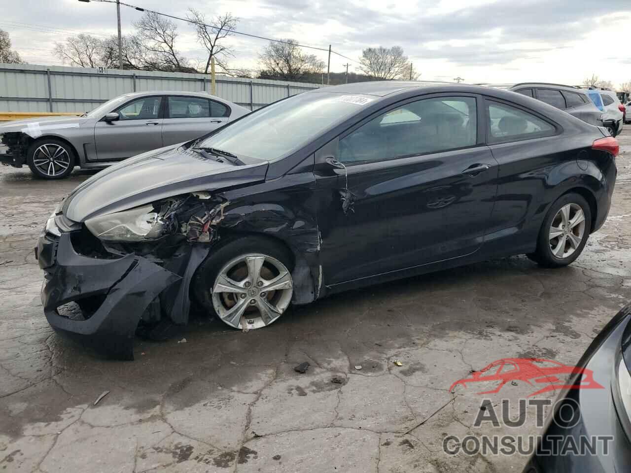 HYUNDAI ELANTRA 2013 - KMHDH6AE4DU007731