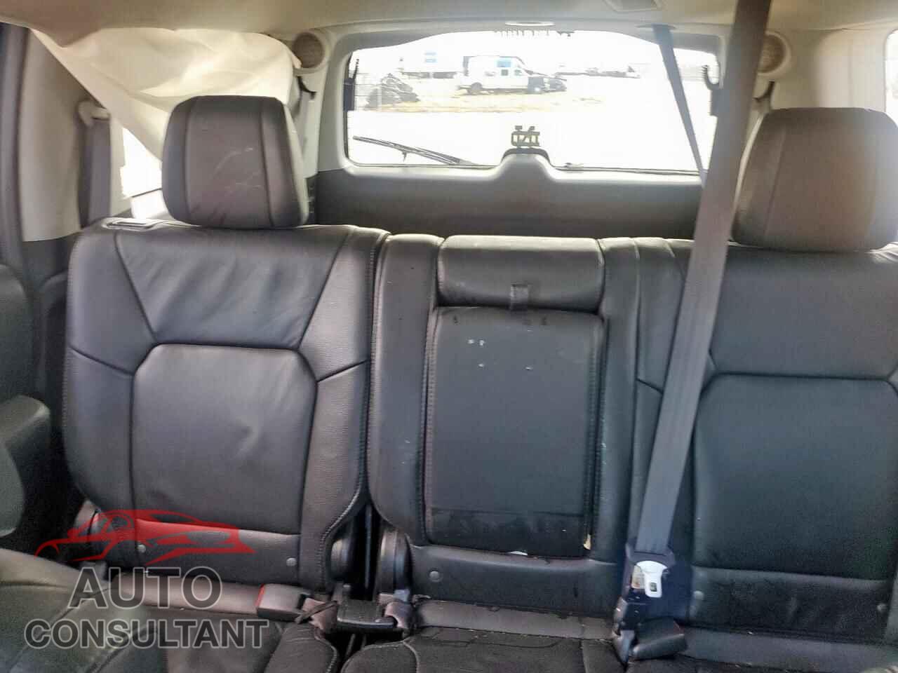 HONDA PILOT 2014 - 5FNYF4H96EB041656