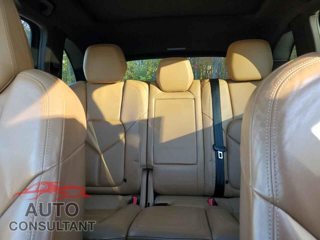 PORSCHE CAYENNE 2013 - WP1AB2A25DLA84183