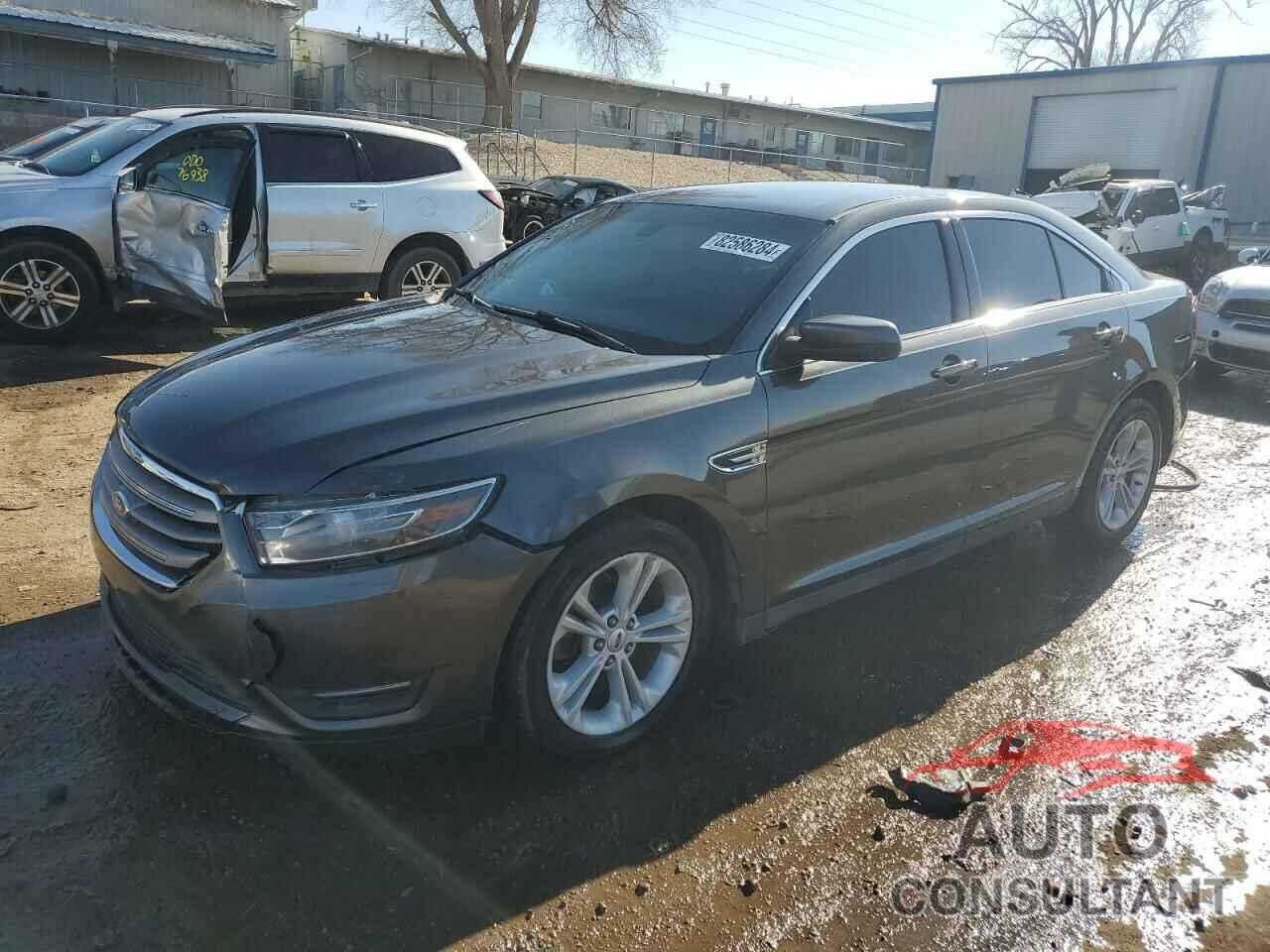 FORD TAURUS 2015 - 1FAHP2E87FG175957