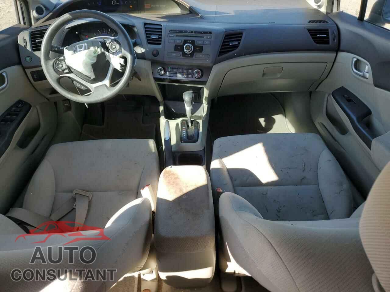 HONDA CIVIC 2012 - 19XFB2F88CE110139