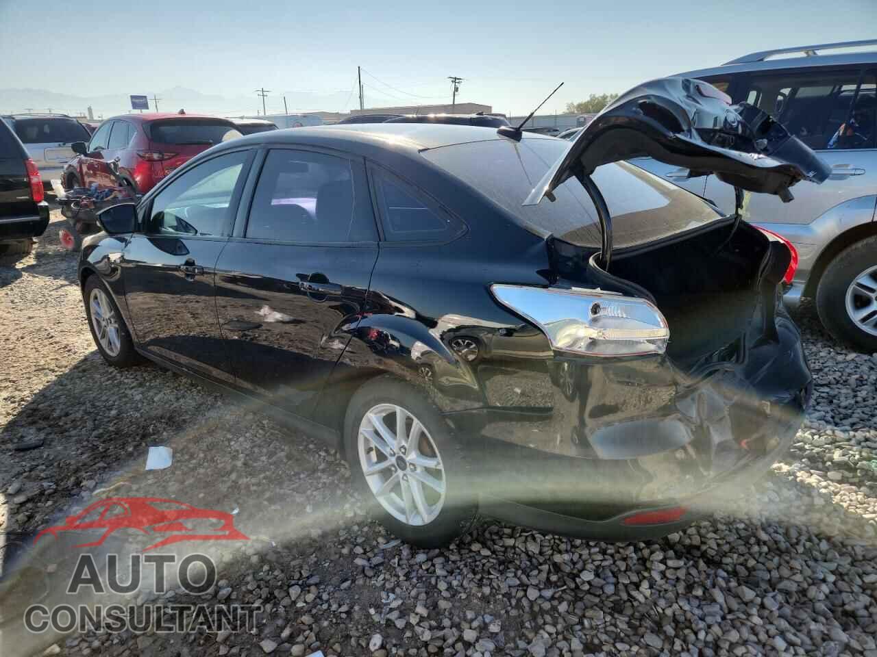 FORD FOCUS 2017 - 1FADP3F27HL267210