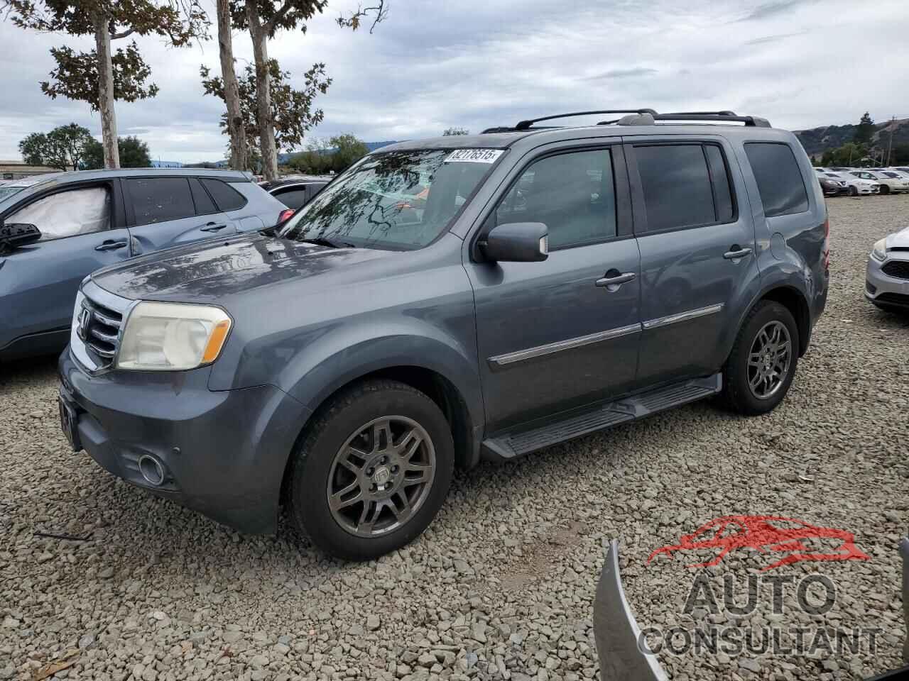 HONDA PILOT 2013 - 5FNYF4H96DB021163