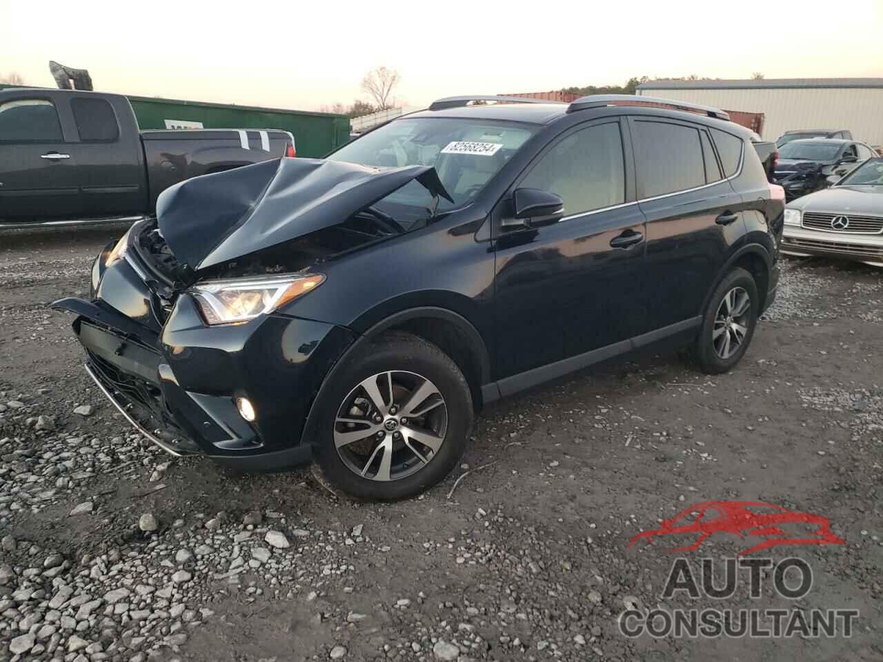 TOYOTA RAV4 2018 - JTMWFREV7JJ161300