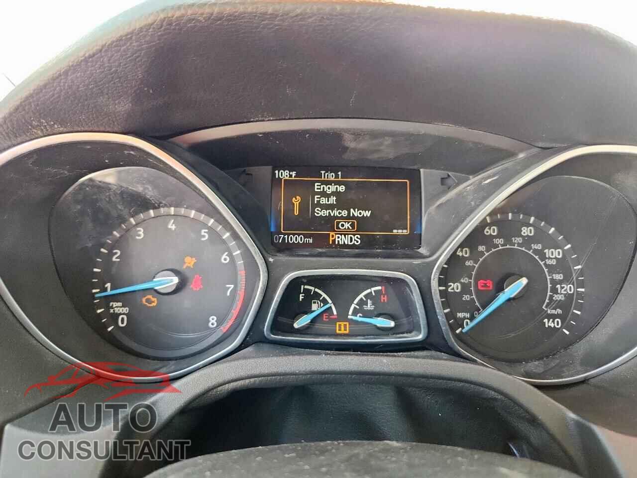FORD FOCUS 2018 - 1FADP3M25JL217348