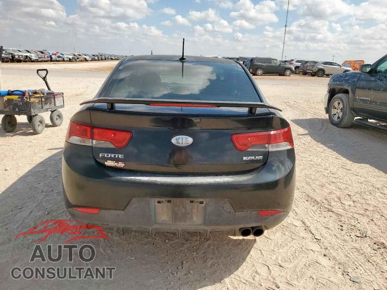 KIA FORTE 2012 - KNAFU6A28C5514345