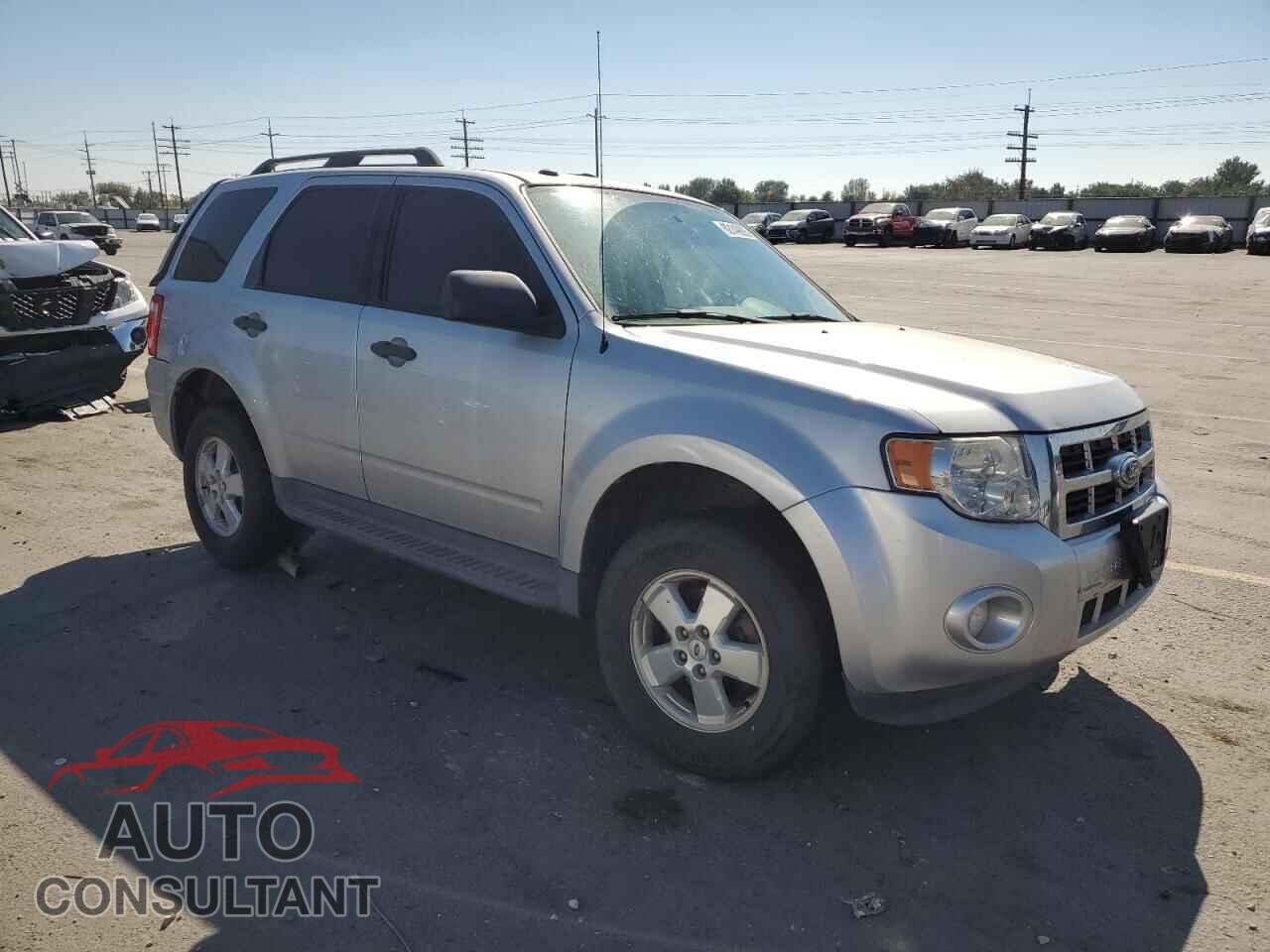 FORD ESCAPE 2011 - 1FMCU0D76BKB24849