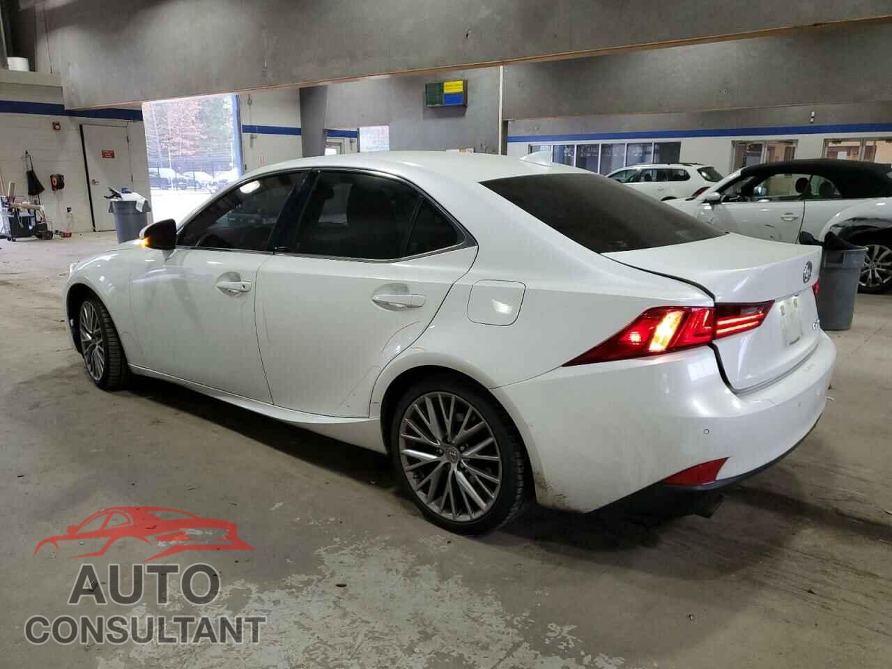 LEXUS IS 2015 - JTHBF1D27F5047142